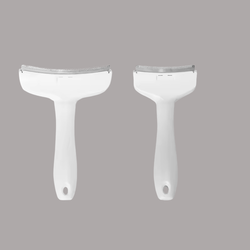 Pet Hair Comb with Curved Blade
