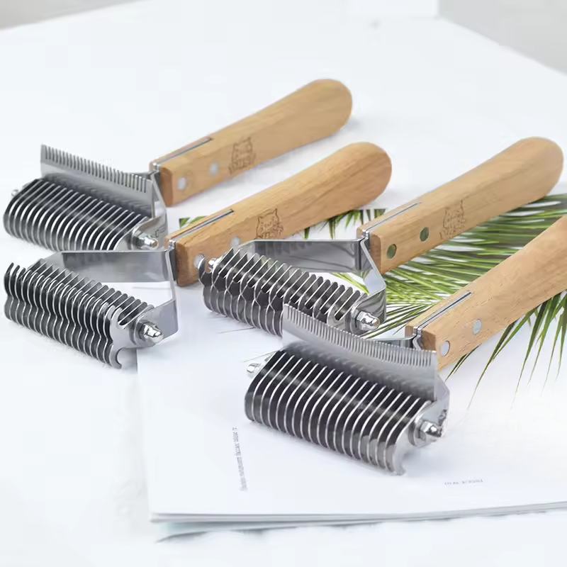 Pet Grooming Comb for Knots & Fur